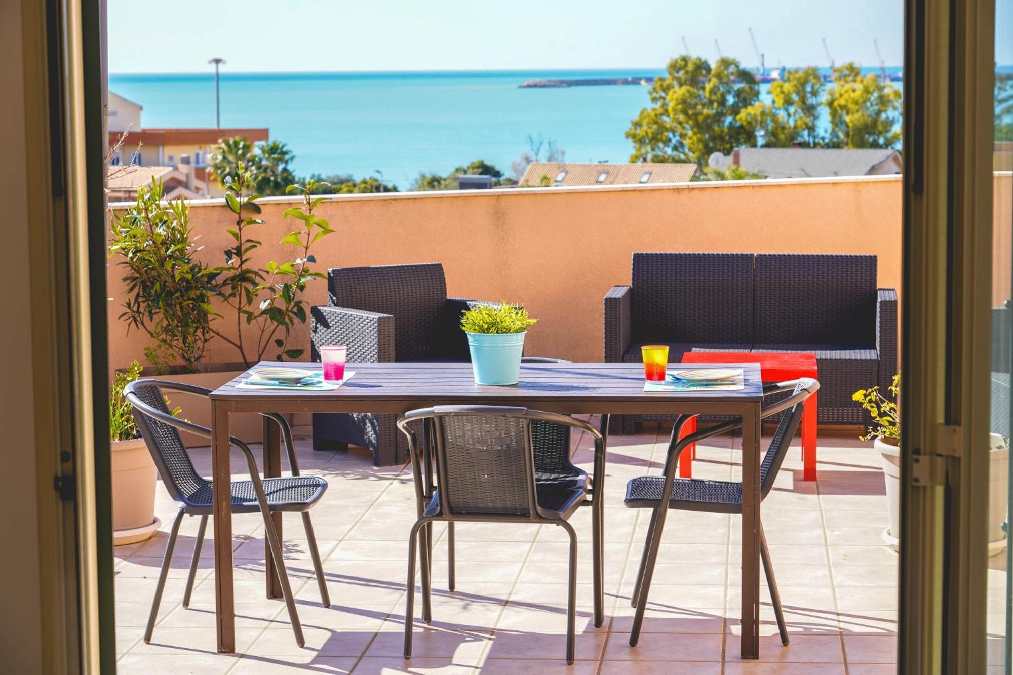 Apartamento Attico Terrazza Cielomare Seaview Pozzallo Exterior foto